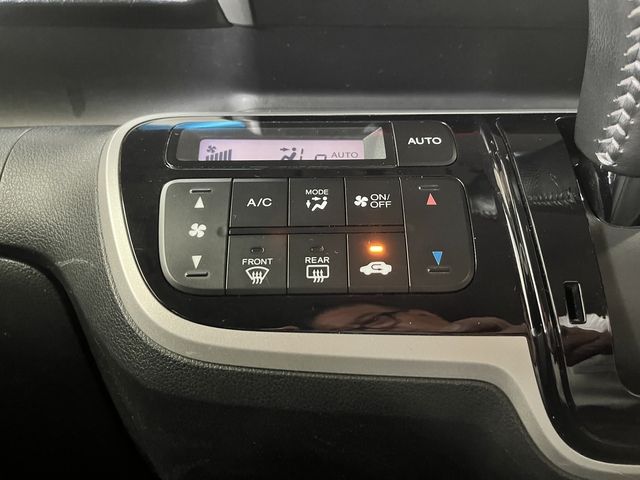 HONDA N BOX CUSTOM 2013