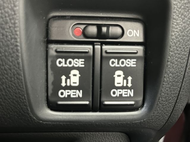 HONDA N BOX CUSTOM 2013