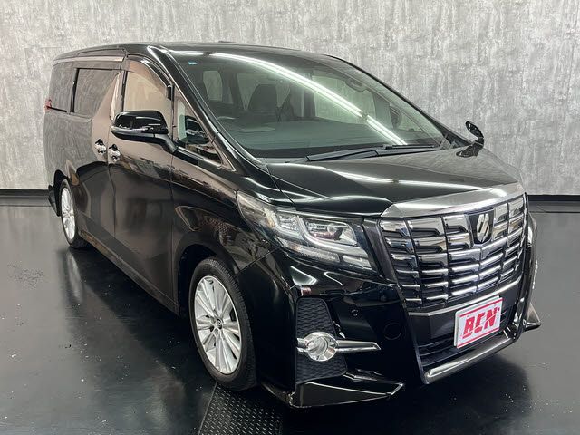 TOYOTA ALPHARD 2017