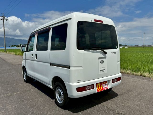 DAIHATSU HIJET CARGO 2012
