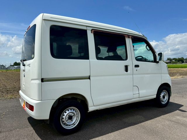 DAIHATSU HIJET CARGO 2012