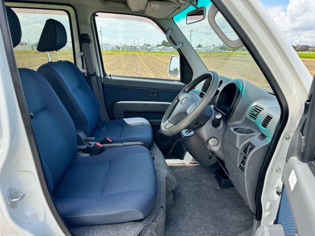 DAIHATSU HIJET CARGO 2012