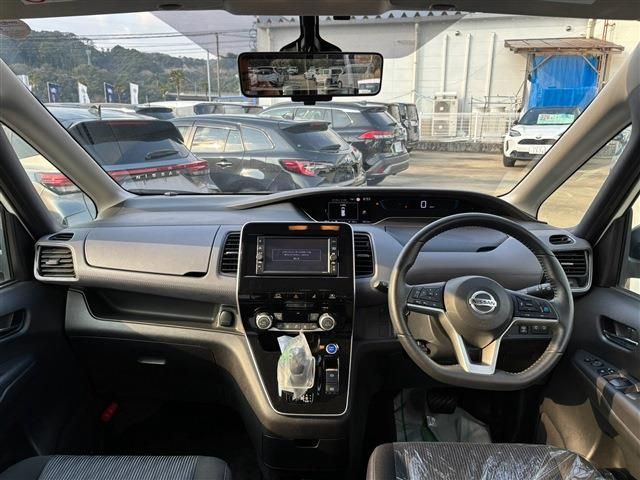 NISSAN SERENA  WG 2022