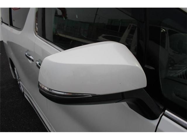 TOYOTA VELLFIRE 2015