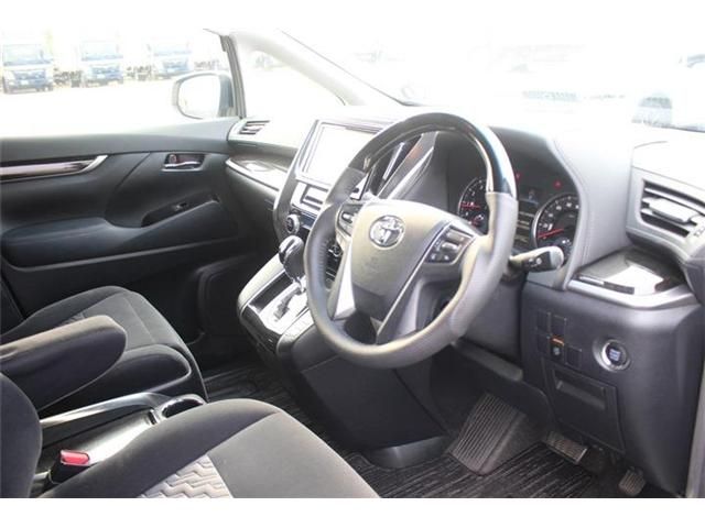 TOYOTA VELLFIRE 2015