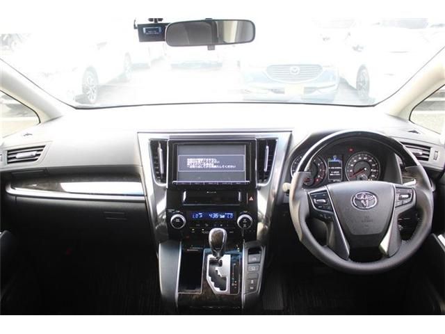 TOYOTA VELLFIRE 2015