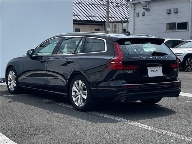 VOLVO VOLVO V60 2019