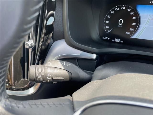 VOLVO VOLVO V60 2019