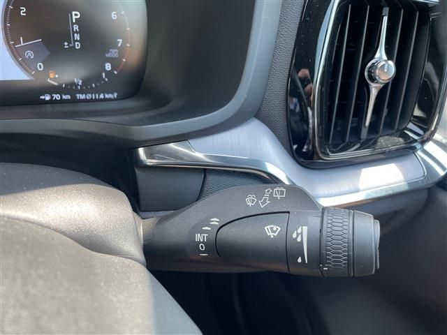 VOLVO VOLVO V60 2019