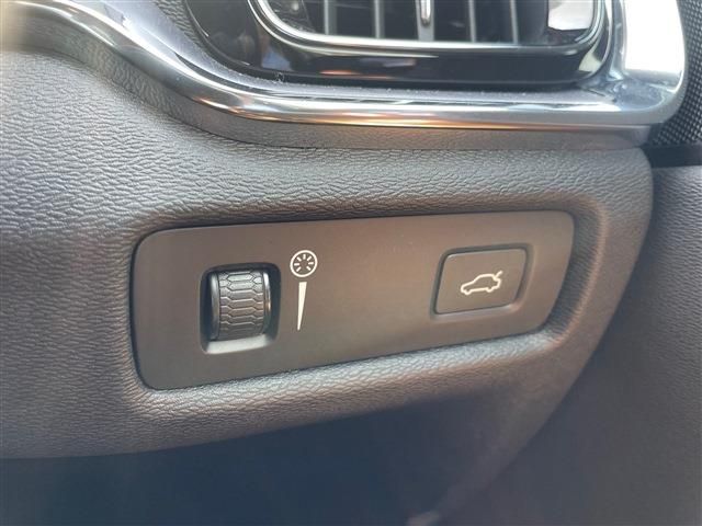 VOLVO VOLVO V60 2019