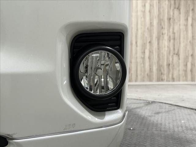 TOYOTA HIACE van 4WD 2018