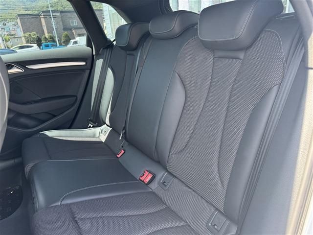 AUDI AUDI A3 SPORTBACK 2017