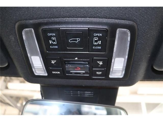 TOYOTA NOAH HYBRID 2023