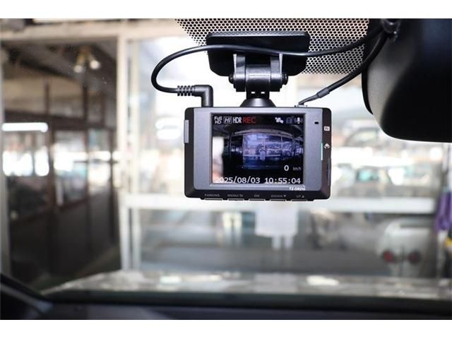 TOYOTA NOAH HYBRID 2023