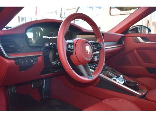 PORSCHE PORSCHE 911 2025