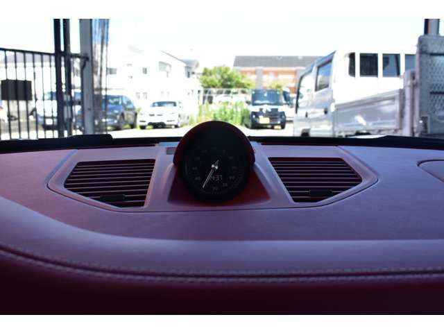 PORSCHE PORSCHE 911 2025