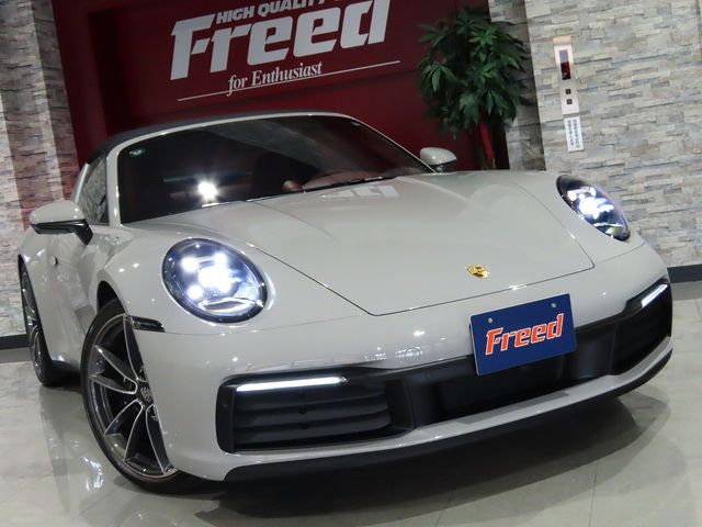 PORSCHE PORSCHE 911 2024