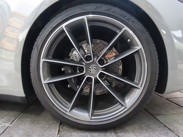 PORSCHE PORSCHE 911 2024