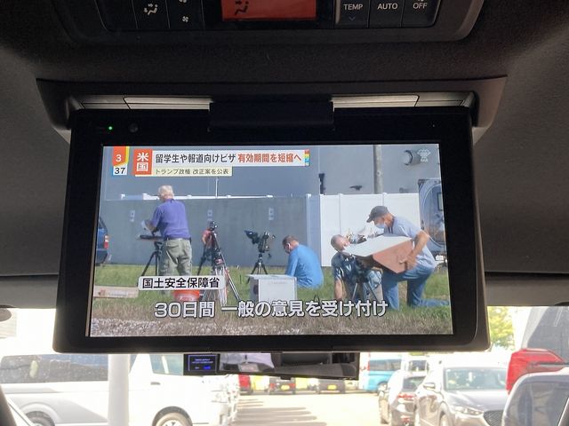 TOYOTA VOXY 4WD 2019