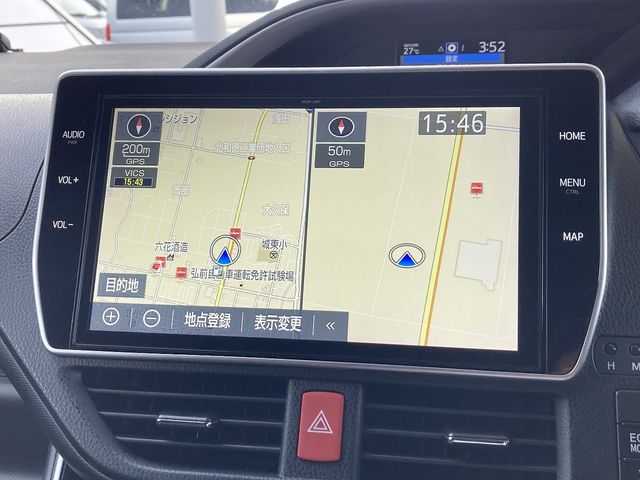 TOYOTA VOXY 4WD 2019