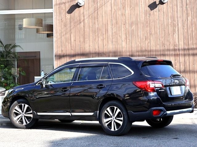 SUBARU LEGACY OUTBACK 2017