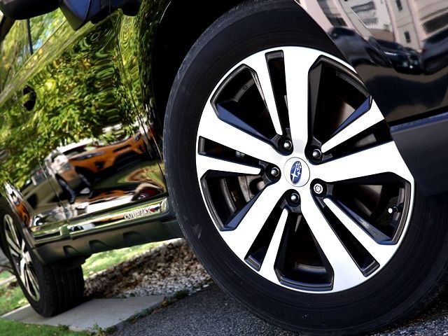 SUBARU LEGACY OUTBACK 2017