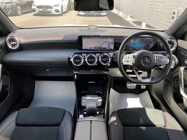 MERCEDES BENZ MERCEDES BENZ CLA Shooting Brake 2023