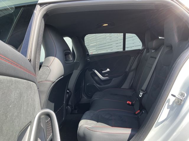 MERCEDES BENZ MERCEDES BENZ CLA Shooting Brake 2023