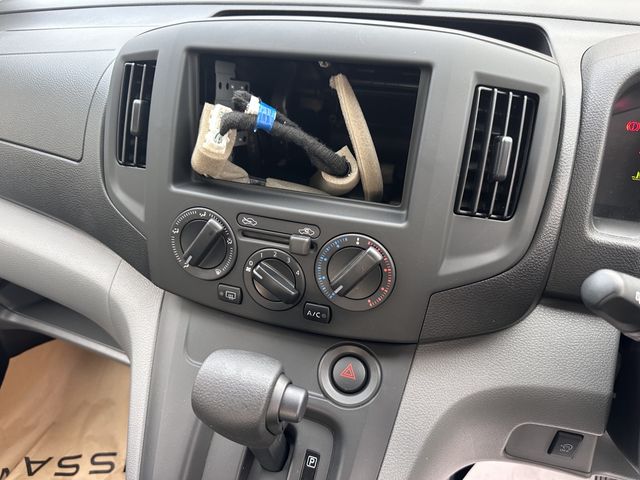 NISSAN NV200 VANETTE van 2022