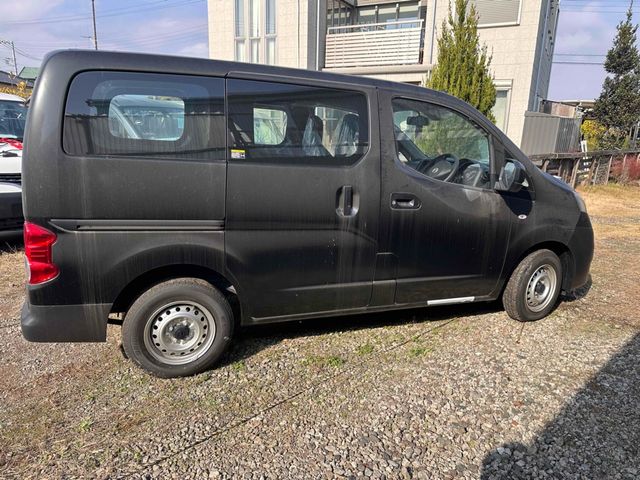 NISSAN NV200 VANETTE van 2022