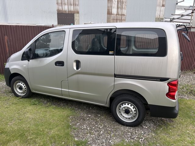 NISSAN NV200 VANETTE van 2022