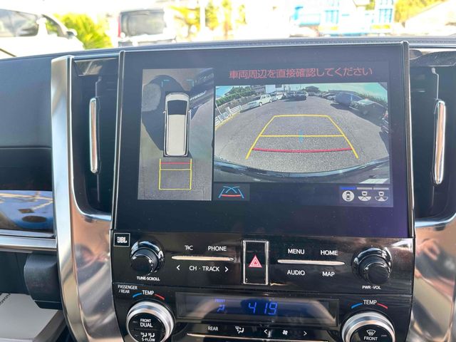 TOYOTA ALPHARD hybrid 4WD 2020