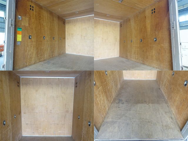 MITSUBISHI CANTER 2012