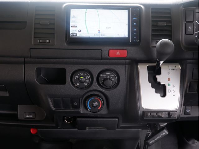 TOYOTA HIACE van 2WD 2020