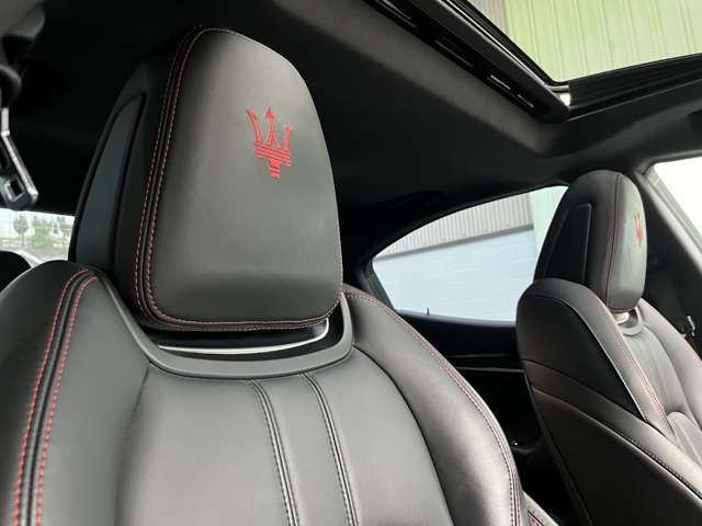 MASERATI MASERATI GHIBLI Sedan 2016