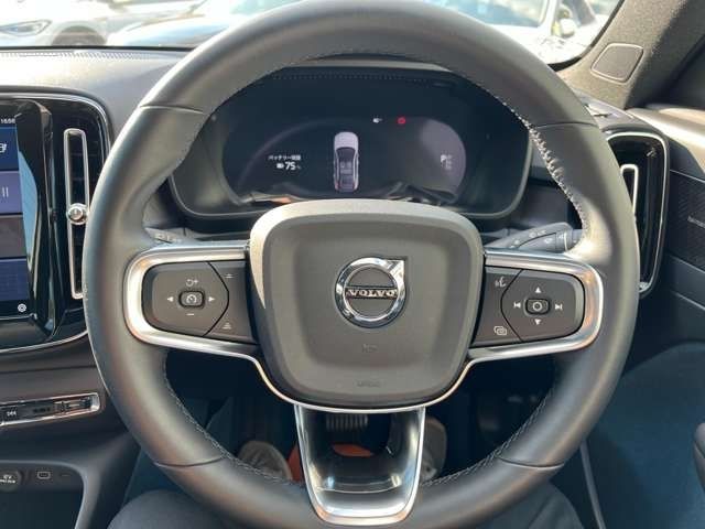 VOLVO VOLVO C40 2022