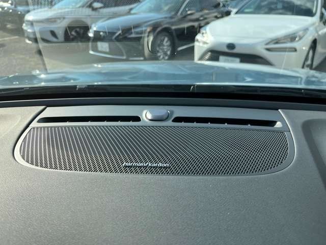 VOLVO VOLVO C40 2022