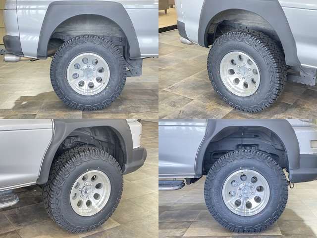 MITSUBISHI DELICA SPACE GEAR  4WD 2004