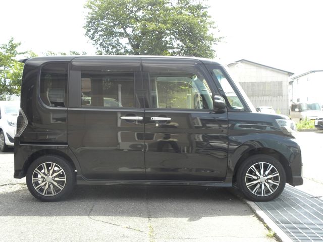 DAIHATSU TANTO CUSTOM 2017