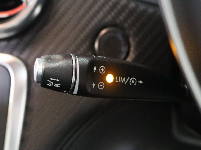 MERCEDES BENZ MERCEDES BENZ A class 2016