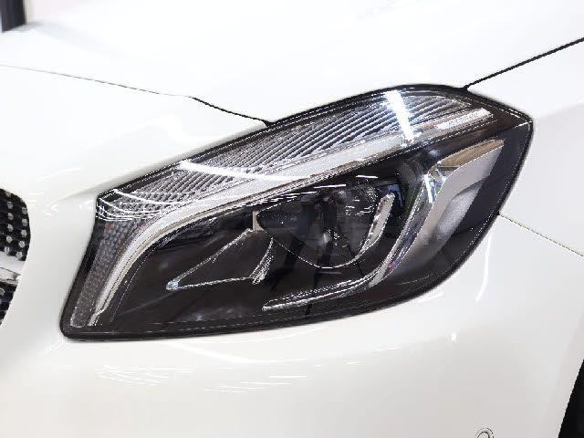 MERCEDES BENZ MERCEDES BENZ A class 2016