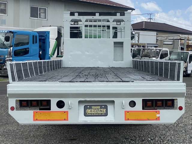 MITSUBISHI FUSOU SUPER GREAT 2000