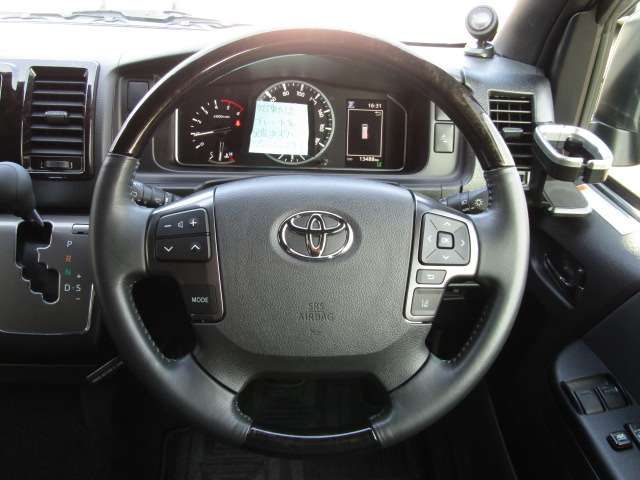 TOYOTA HIACE van 2WD 2023