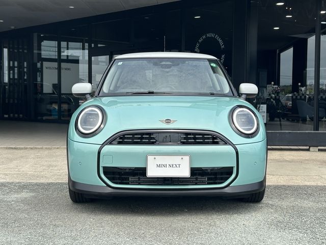 BMW MINI COOPER 2024