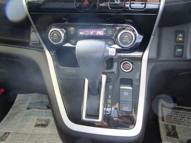 NISSAN SERENA  S-HYBRID 4WD 2018