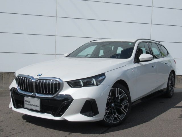 BMW BMW 5series TOURING 2024
