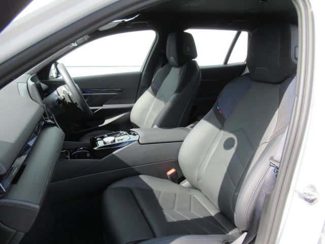 BMW BMW 5series TOURING 2024