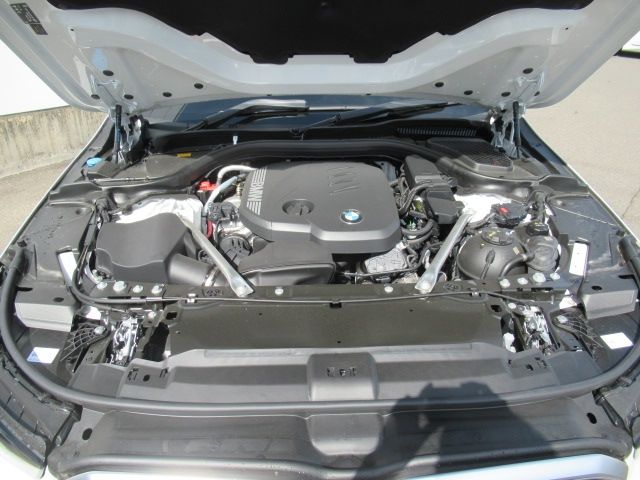 BMW BMW 5series TOURING 2024