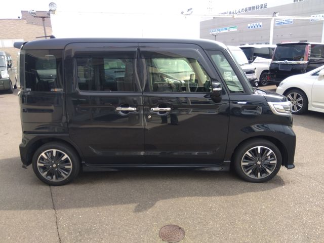 SUZUKI Spacia custom 4WD 2023