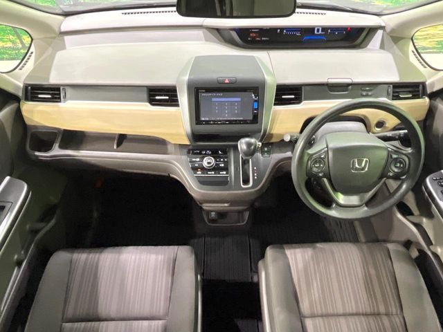 HONDA FREED 2017
